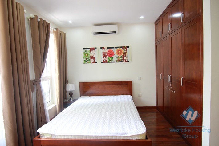 Brand new apartment for rent in Truc Bach area, Ba Dinh district 